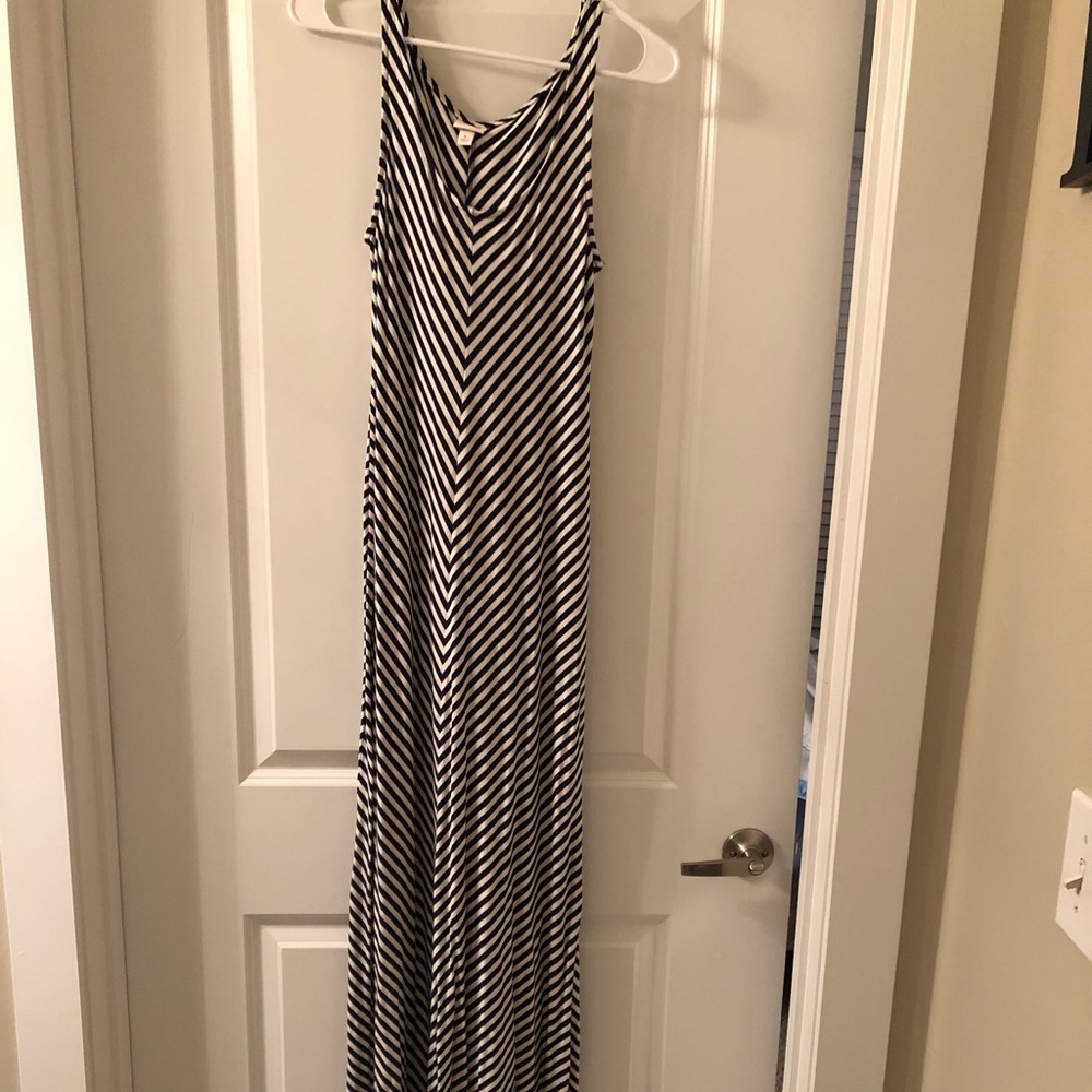 ⚡️2/$25⚡️ Maxi dress